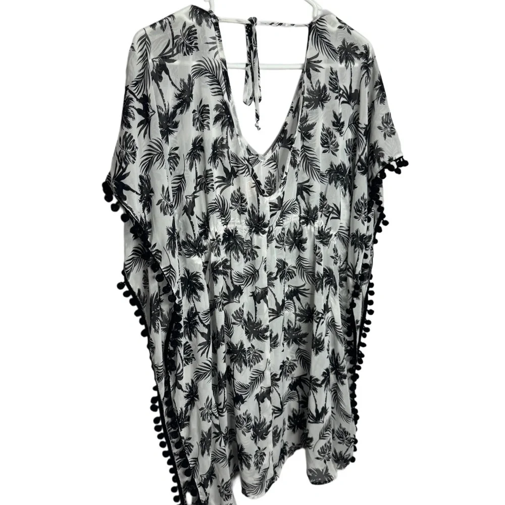 Arizona Jean Company Black and White Swim Coverup